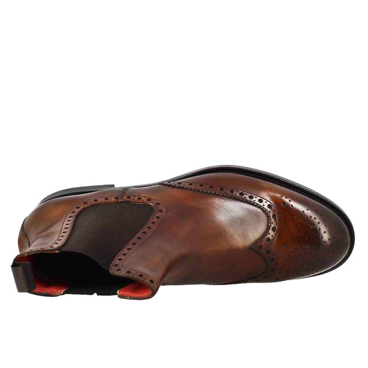 Men's chelsea boot with brogue details in brown leather with elastic