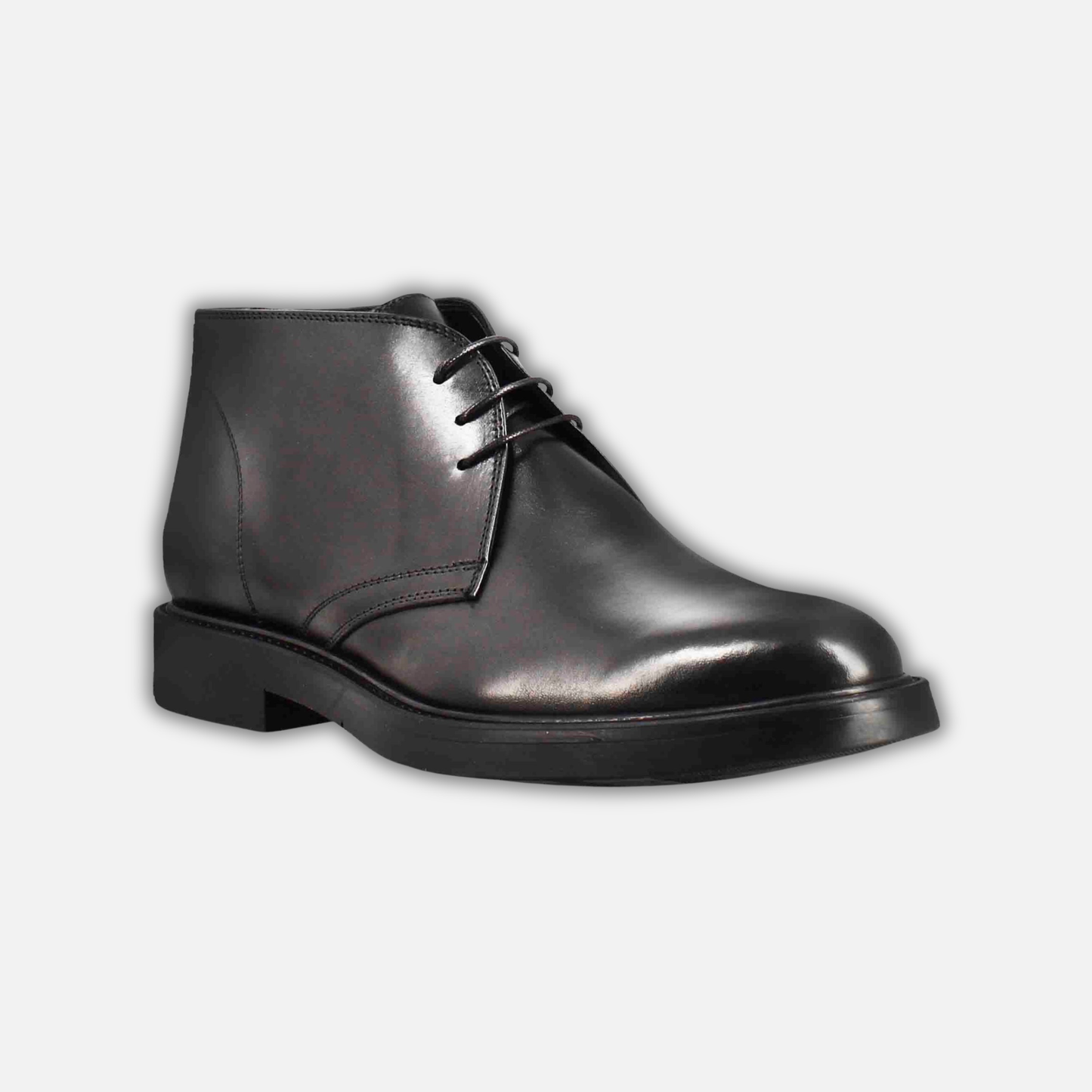 Smooth black full-grain leather men's ankle boot