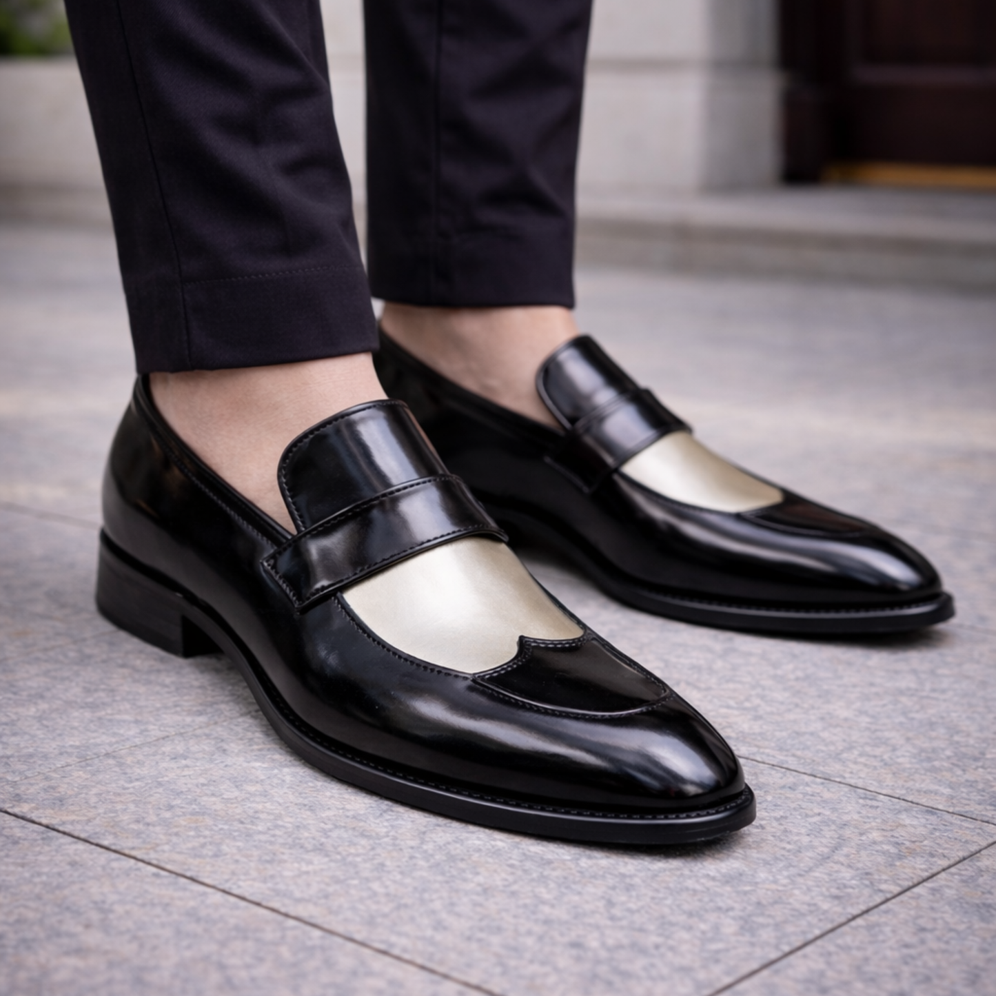 Men's Black & Beige Leather Penny Loafers