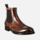Men's chelsea boot with brogue details in brown leather with elastic