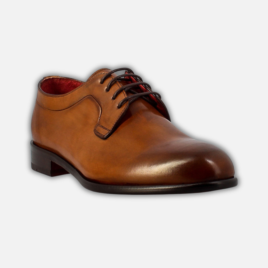 Elegant brown derby for men in smooth leather