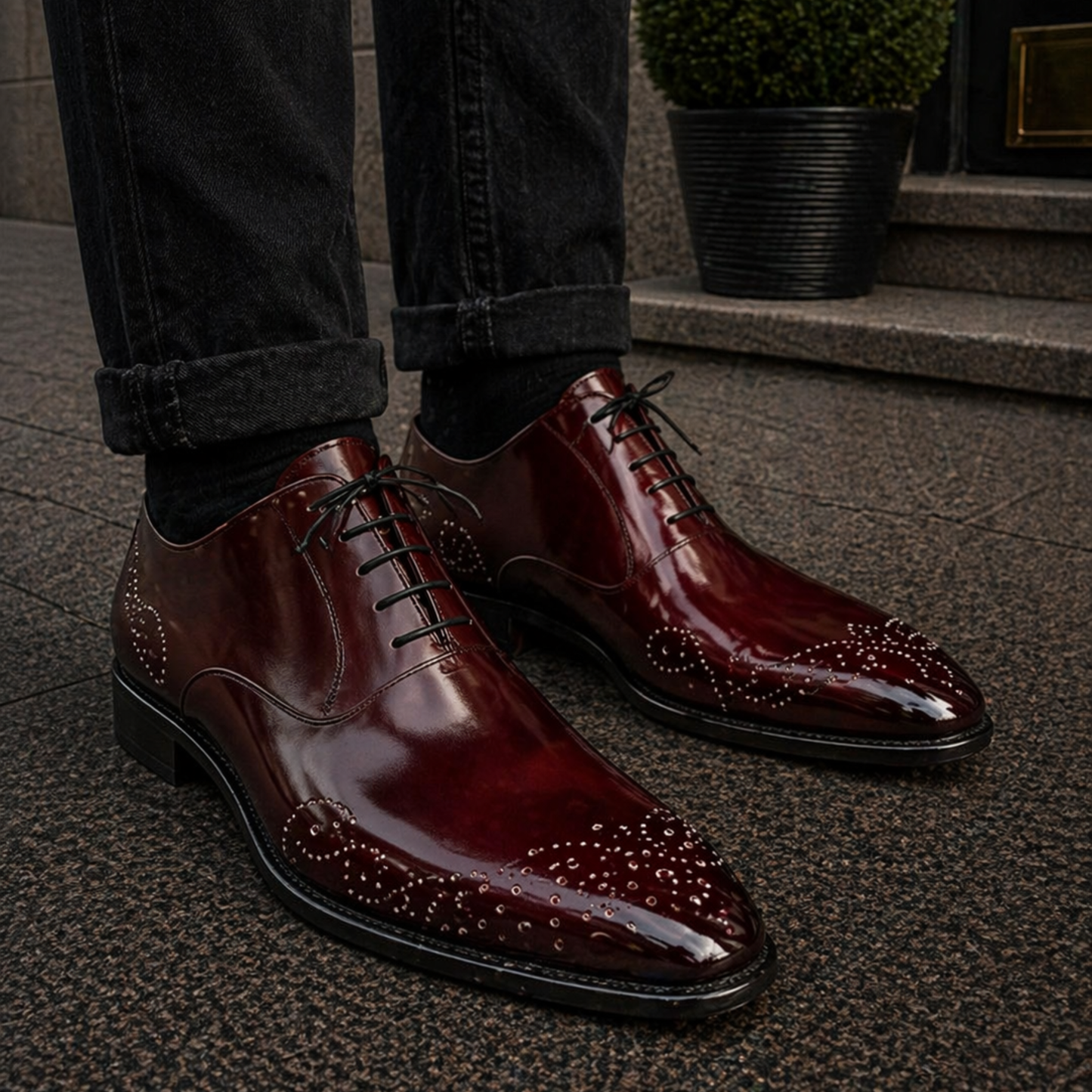 Men's Handmade Ox Blood Leather Medallion Toe Shoes