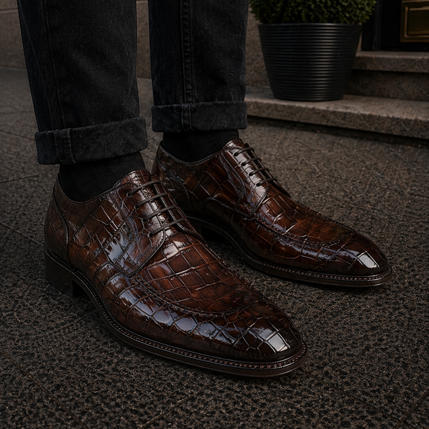 Handmade Men's Brown Alligator Leather Shoes