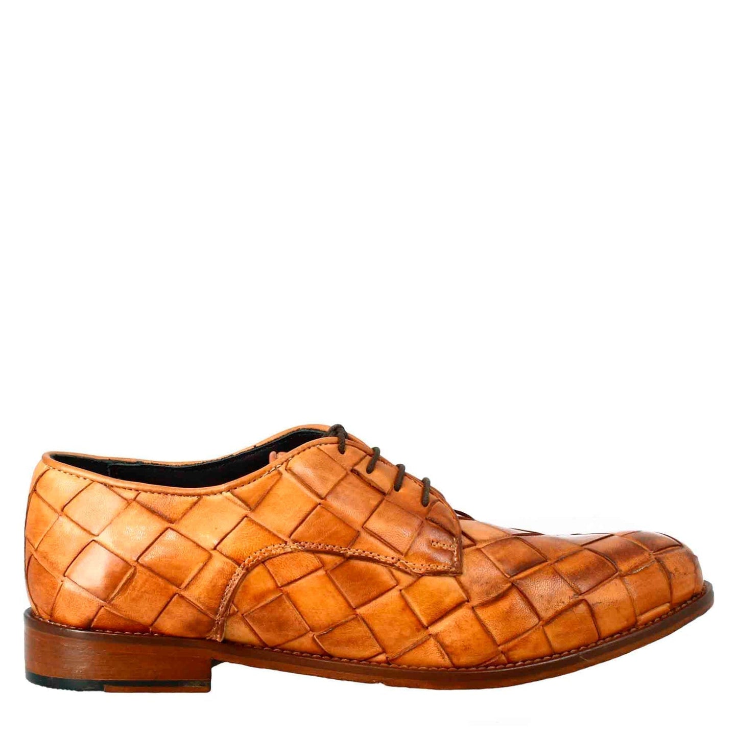 Men's elegant vintage tan derby in woven leather