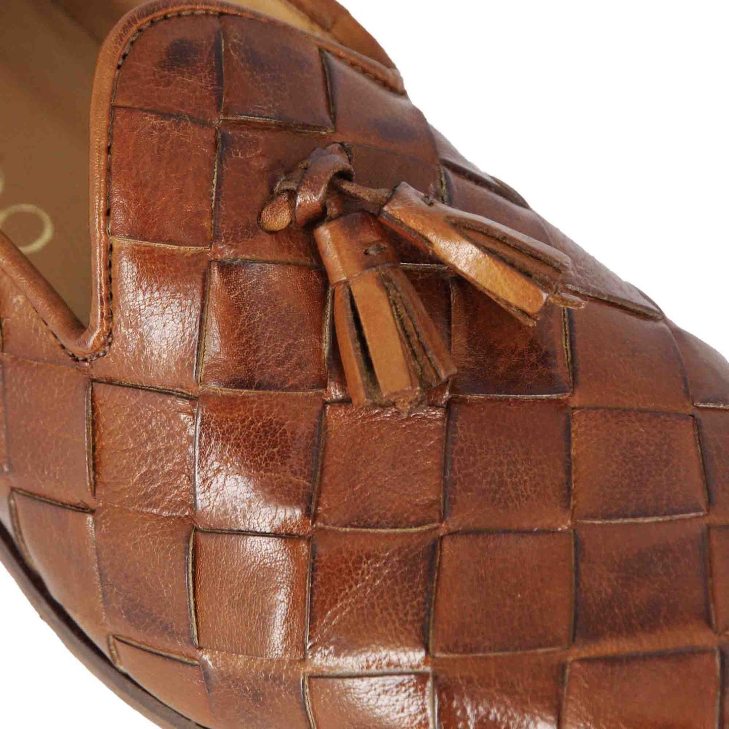 Men's loafers with tassels in light brown woven leather